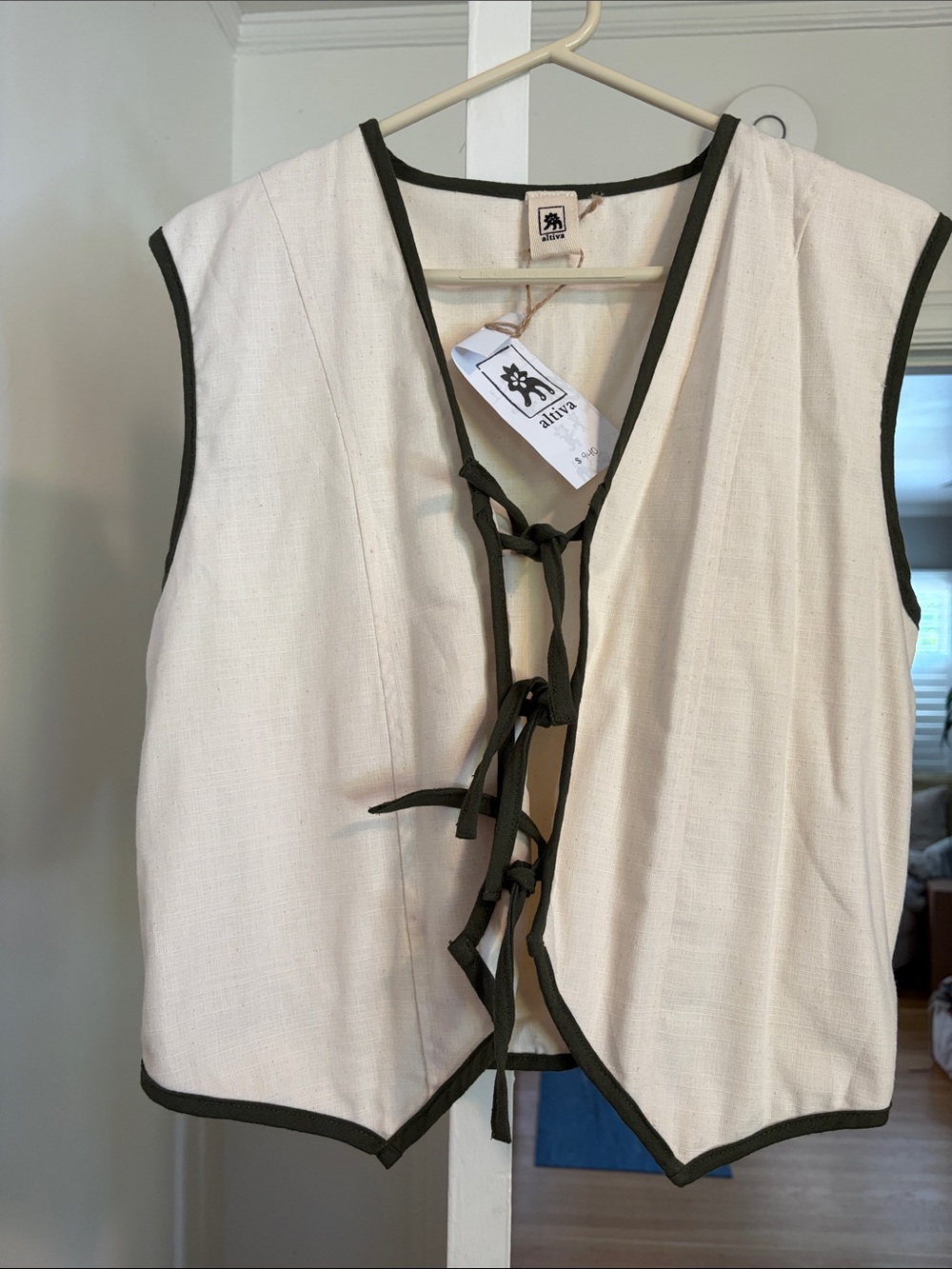 Altiva Mexico City Artisan Linen Tie Vest – NWT